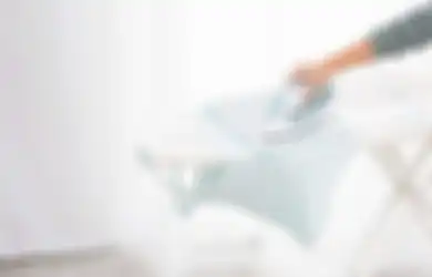 Jeruk Nipis dan Baking Soda Ampuh Usir Noda Gosong di Setrikaan, Ibu-ibu Tak Perlu Beli Baru!