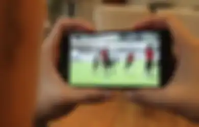 Video Cara Mudah Nonton TV Langsung di Hape, Jangan Terlewat Nonton Bola atau Sinetron!