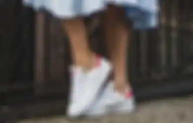 Cara Mengeringkan Sepatu Basah Akibat Kehujanan Berdasarkan Jenisnya!