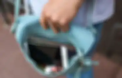 Rajin Buat Bersihkan 5 Barang yang Sering Dipegang, Biar Enggak Jadi Sarang Kuman!