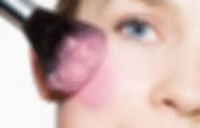 Pasti Bagus, Ini 5 Rekomendasi Blush On Lokal Terbaik yang Wajib Coba!