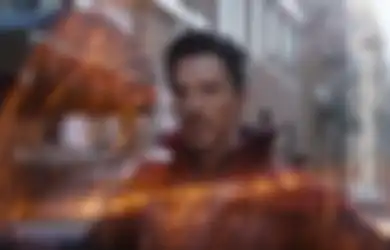 Benedict Cumberbatch Pede Doctor Strange 2 Bisa Sebesar Spider-Man: No Way Home
