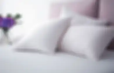 Ini 7 Hal Terlarang yang Enggak Boleh Dilakukan di Tempat Tidur