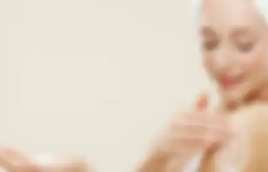 Yuk Rawat Kulit Pakai 4 Body Lotion Lokal dengan Wangi Mewah Ini!