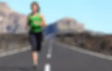 Mau Lari Saat Cuaca Panas? Persiapkan Hal Ini Supaya Aman dan Sehat!