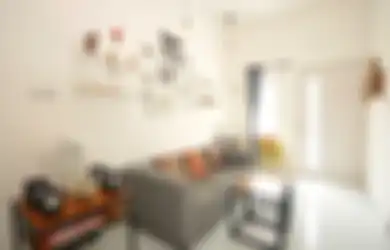 Tidak Asal, Ini 4 Aturan Dasar Memajang Bingkai Foto yang Penting untuk Diketahui