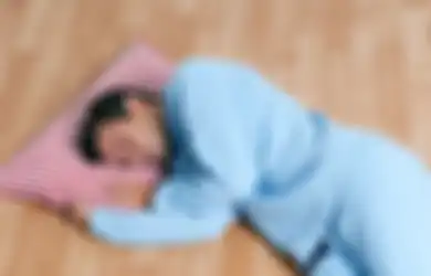 Selama Ini Dikira Tak Sehat, Justru Tidur Tanpa Kasur Ternyata Bisa Bikin Panjang Umur dan Terhindar dari Penyakit Berbahaya, Kok Bisa?