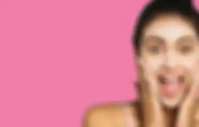 Jangan Scrub Wajah Saat Kulit Alami 3 Hal Ini, Bikin Kulit Rusak!