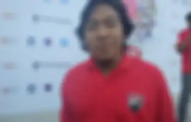 Duka Belum Sepenuhnya Hilang, Komeng Kenang Kematian Putrinya 8 Tahun Lalu, Akui Tak Berani Pakai Hadiah Pemberian Almarhumah: Dia Tahu Saya Suka Ngumpulin Jam