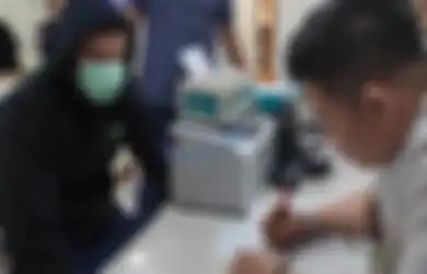 Umur Masih 17 Tahun Tapi Sudah Berani Kumpul Kebo Bareng Janda, Kehidupan Aktor Ini Tak Pernah Berjalan Mulus, Kini Kariernya di Industri Hiburan Hancur Lebur Gara-gara Kasus Narkoba