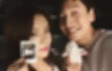 Lee Kwang Soo dan Lee Sun Bin Tertangkap Kamera Liburan Natal Bareng!