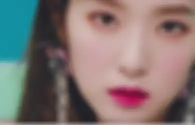 Tutorial Bikin Bibir Terlihat Kecil dan Tipis ala Seleb Korea. Coba Yuk!