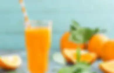Hobi Minum Jus Jeruk? Awas Penyakit Berbahaya Ini Bisa Mengintai!