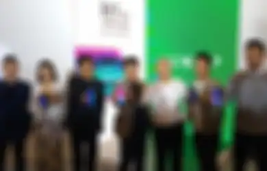 OPPO Indonesia Resmi Jual Hape Terbarunya, R17 Pro Di Indonesia