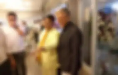 Anak Tiri Pendiri Sinar Mas Rebutan Warisan Keluarga Eka Tjipta Widjaja, Putra Bungsu Orang Terkaya Indonesia Malah Jalani Gaya Hidup Sederhana: Panas-panas Dikit Tak Apalah