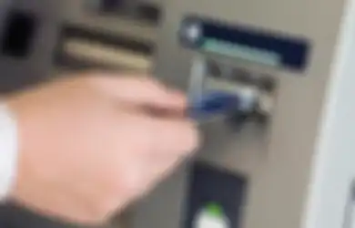 Pengguna OVO, Begini Cara Tarik Tunai Tanpa Kartu di ATM BCA
