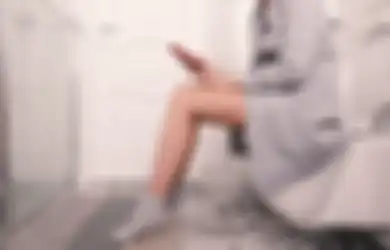 Jangan Lagi Membawa Ponsel ke Dalam Toilet Saat Sedang BAB, Ada Bahaya Mengerikan ini yang Mengintaimu