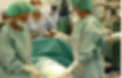 Kisah Ajaib Ketika Seorang Bayi Terlahir dari Jenazah yang Telah Meninggal Selama 13 Minggu