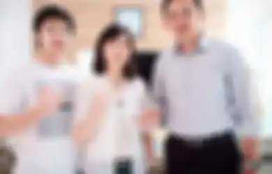 Ahok Tanggapi Santai Kelakuan Sang Anak, Terungkap Foto Nicholas Sean Purnama Sedang Mancing di Depan Rumah, Bikin Geleng Kepala