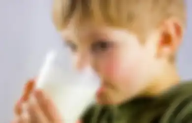 6 Minuman yang Bisa Cegah Berbagai Penyakit pada Anak, Salah Satunya Air Kelapa