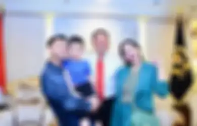 Raffi Ahmad dan Nagita Slavina Takjub Melihat Ruangan Ketua DPR, Ada Ruang Rahasia!