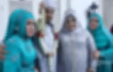 Cinta Bersemi di Penjara, Dhawiya 'Putri Elvy Sukaesih' Resmi Menikah dengan Mantan Bandar Narkoba