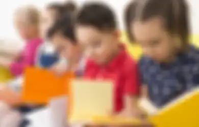 7 Tanda Anak Miliki Kecerdasan dan IQ Tinggi Sejak Kecil, Salah Satunya Bicara dengan Orang Dewasa
