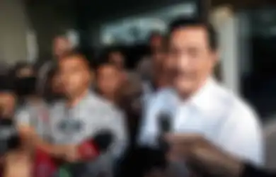 Anak Buah Jokowi Rela Pasang Badan Soal Utang Negara yang Sudah Tembus Rp 5.000 Triliun, Pemimpin Negara Ini Tak Khawatir Bangkrut Biarpun Pinjamannya Capai Angka Rp 170.800 Triliun, Begini Penjelasannya