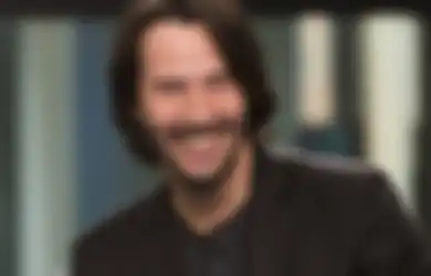 Jadi Pengisi Suara Karakter Bruce Wayne, Keanu Reeves: Gue Pingin Meranin Batman Sungguhan!