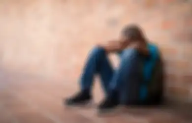Sebenernya Lo Tuh Sedih atau Depresi ya? Begini Cara Membedakannya