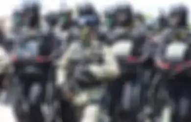 Berdiri di Atas Kapalnya Sendiri, Nyali Militer Malaysia Langsung Ciut Saat Dibentak Serka Ismail, Sang Anggota Kopaska Tak Butuh Senjata Buat Bikin Lawan Lari Tunggang Langgang