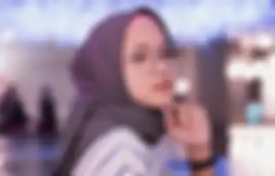 Wajah Makin Cerah, Gini Tips Pilih Warna Hijab Sesuai Undertone Kulit