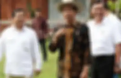 Puji Dosen Senior UI Sehabis Diskusi Soal Utang Negara, Luhut Binsar Kirim Pesan Menohok Buat Ekonom Kondang yang Ngacir Duluan Sebelum Terima Tantangan Debat: 'Semua Boleh Kritik, Asalkan...' 