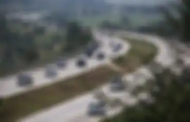 Tak Hanya Kereta dan Pesawat, Pemudik dengan Mobil Pribadi Juga Diwajibkan Tes Rapid Antigen, Begini Nasib Pekerja yang Bolak-balik Antar Kota Tiap Hari