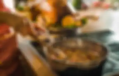 Ibu-ibu Harap Perhatikan Ini Sebelum Sahur, 5 Makanan Berikut Bisa Berubah Jadi Bahaya untuk Tubuh Jika Nekat Dipanaskan