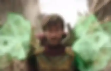 Jake Gyllenhaal Sering Lupa Dialog Saat Syuting 'Spider-Man: Far From Home', Penyebabnya Ternyata Gugup!