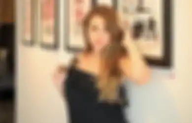 Potret Jadul Celine Evangelista Saat Masih Gadis Beredar, Netizen Soroti Perubahan Mencolok Penampilan Istri Stefan William: Ancur Amat Neng!