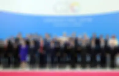 Ternyata Ada 7 Kepala Negara di Dunia Berstatus Jomblo, Bahkan Masih Ada yang Doyan Godain Wanita Muda