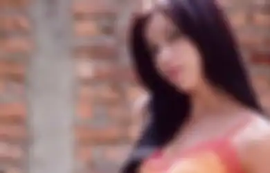 Umur 19 Tahun Sudah Ikut Pembunuhan Berencana Pada Kekasihnya Sendiri, Kini Pesinetron Cantik Ini Sudah Berganti Nama Sehabis Jalani Hukuman Penjara, Kembali Pindah ke Keyakinannya yang Dulu? 