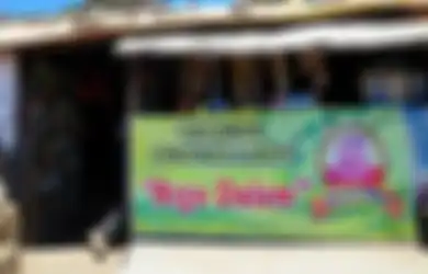 Akan Terus Jualan di Puncak Lawu Meski Harus Ditandu, Mbok Yem Akui Tak Sekadar Cari Nafkah Semata: di Sana Ingatan Kita Hanya Kepada yang Maha Kuasa Saja