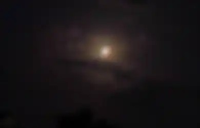 Gerhana Bulan Parsial Terakhir Pada 2019. Lihat Foto-foto Hasil Jepretan dari Warganet