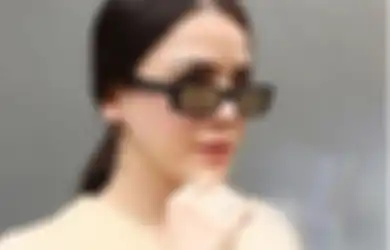 Sang Suami Bukan Orang Sembarangan di Jawa Barat, Artis Ini Justru Pilih Menikah Diam-diam, Siapa Sangka Rumahnya Mewah Banget!