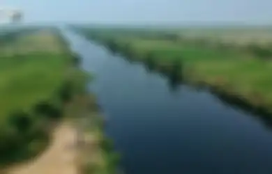 Sungai Ciujung Banten Menghitam, Ternyata Sudah Tercemar Sejak 20 Tahun Lamanya! Foto-foto Ini Buktinya