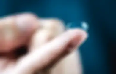 Wajib Tahu, Inilah 4 Resiko Memakai Soft Lense Dalam Waktu Lama