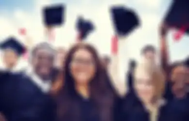 5 Jurusan Kuliah Ini Paling Tepat Buat Kita Para Cewek Ekstrovert!