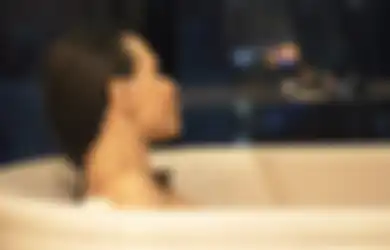 4 Rekomendasi Body Wash Susu yang Ampuh Bikin Kulit Cerah Seketika