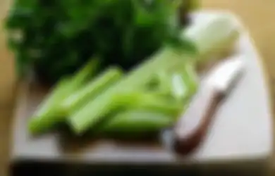 Rebus Seledri dan Jus Lemon, Minum Airnya Setiap Pagi, Bisa Bantu Mengontrol Diabetes!