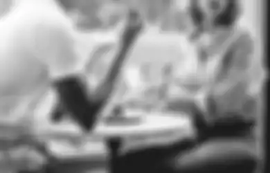 Ustaz Khalid Basalamah Sebut Ada Hal-hal yang Harus Diperhatikan Sebelum Pernikahan Terjadi, Istri Tidak Boleh Larang Suami Lakukan Hal Ini Jika Sudah Menikah
