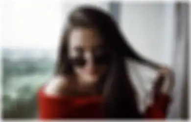 Meriahkan HUT RI ke-75, Intip OOTD Pakai Outfit Merah Ala 5 Seleb Indonesia!