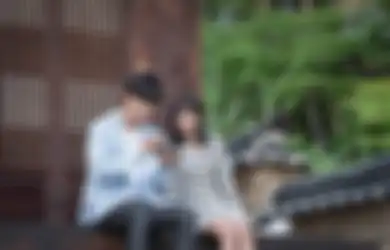 Urutan Golongan Darah yang Pilih Menyimpan Perasaan ke Doi. Takut Ditolak?